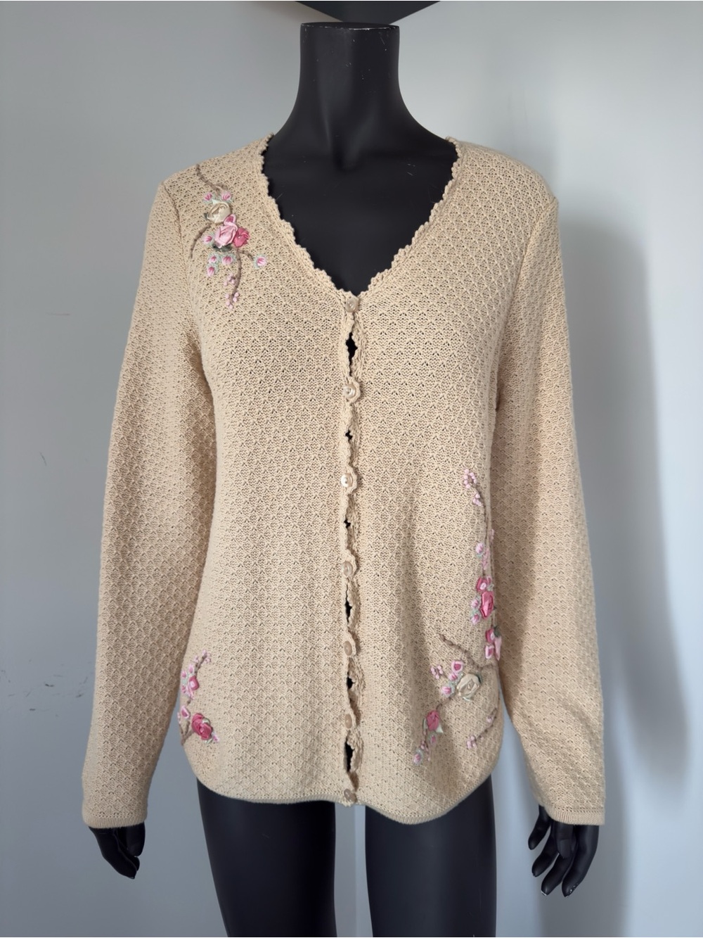 103. Northern Reflections Cotton Floral Embroidered V-Neck Button Front Cardigan